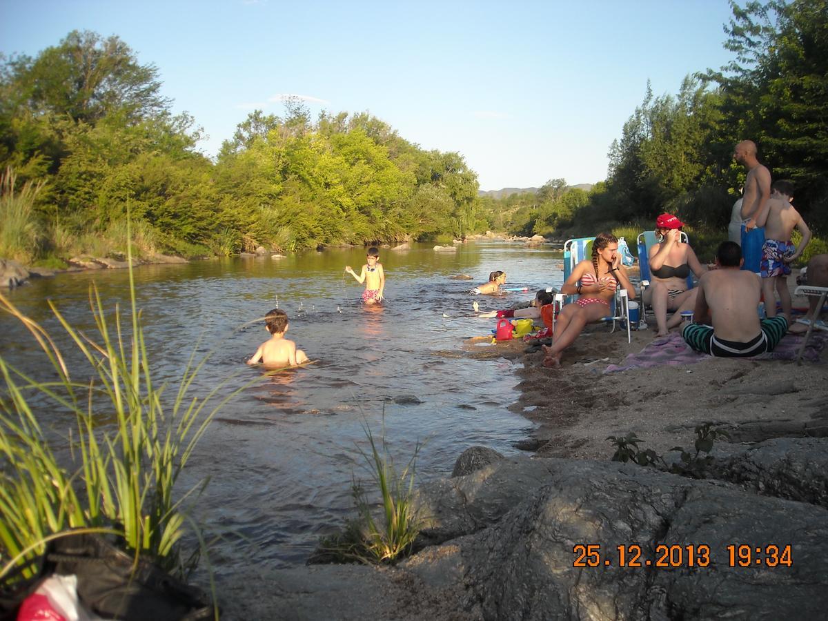 Cabanas Ecos Del Rio Los Reartes Pokoj fotografie
